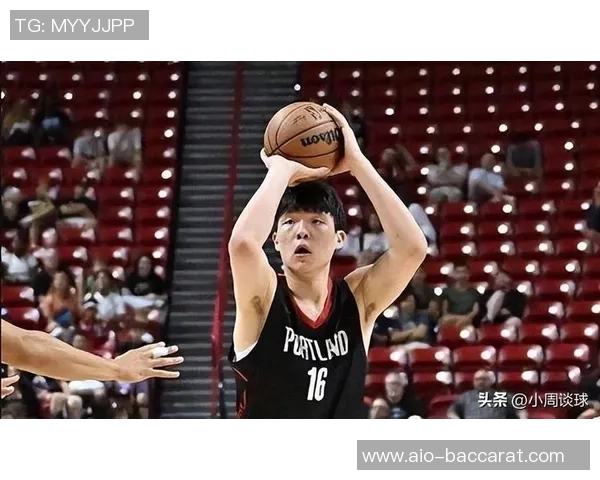 翻译谈杨瀚森：新秀应迎难而上努力追赶前辈与大哥的脚步