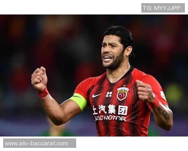 米内罗竞技高层称赞胡尔克为球队历史前三球员赛季结束后再讨论未来计划