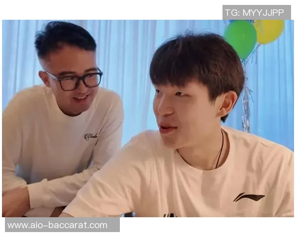 杨瀚森的日常生活：翻译工作与自制美食的简单乐趣