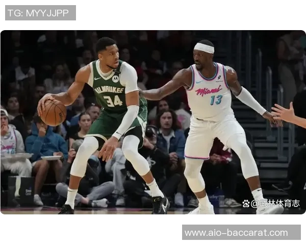 字母哥半场表现抢眼7投5中斩获10分7板3助助球队领先