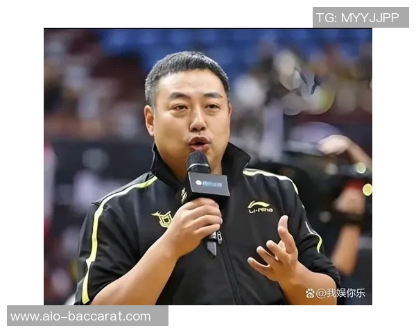 特朗普赠送镀金钥匙给C罗使其成为首位获此荣誉的运动员